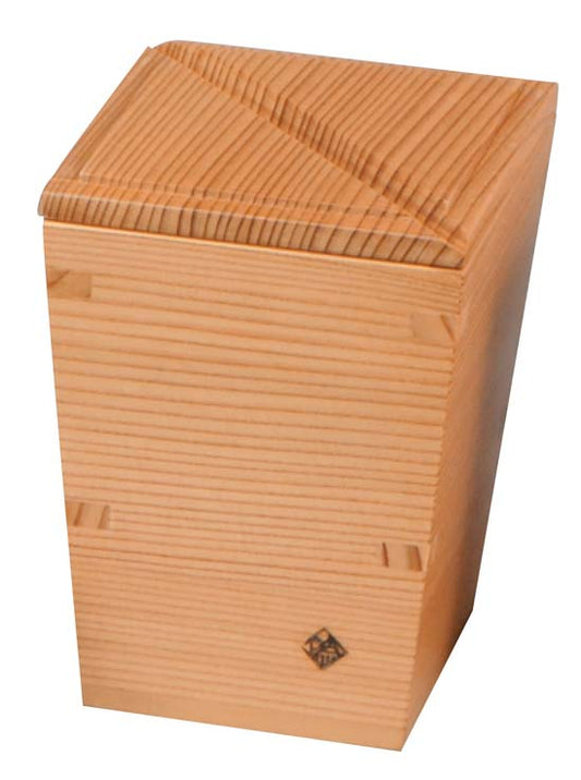 Omoeraku Wooden Sake Tokkuri Pitcher