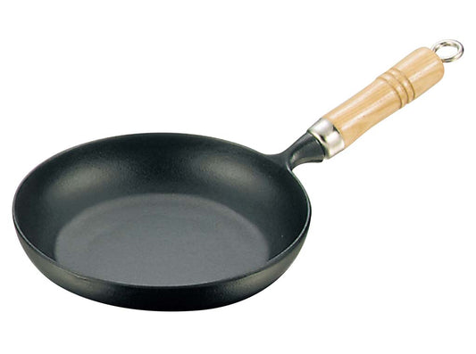 Nambu Ironware Cast Iron Omelette Pan with Wooden Handle