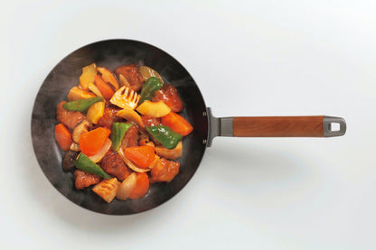 Nitriding frying pan