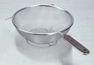 Diana Stainless-Steel Mesh Strainer with Handle & Stand